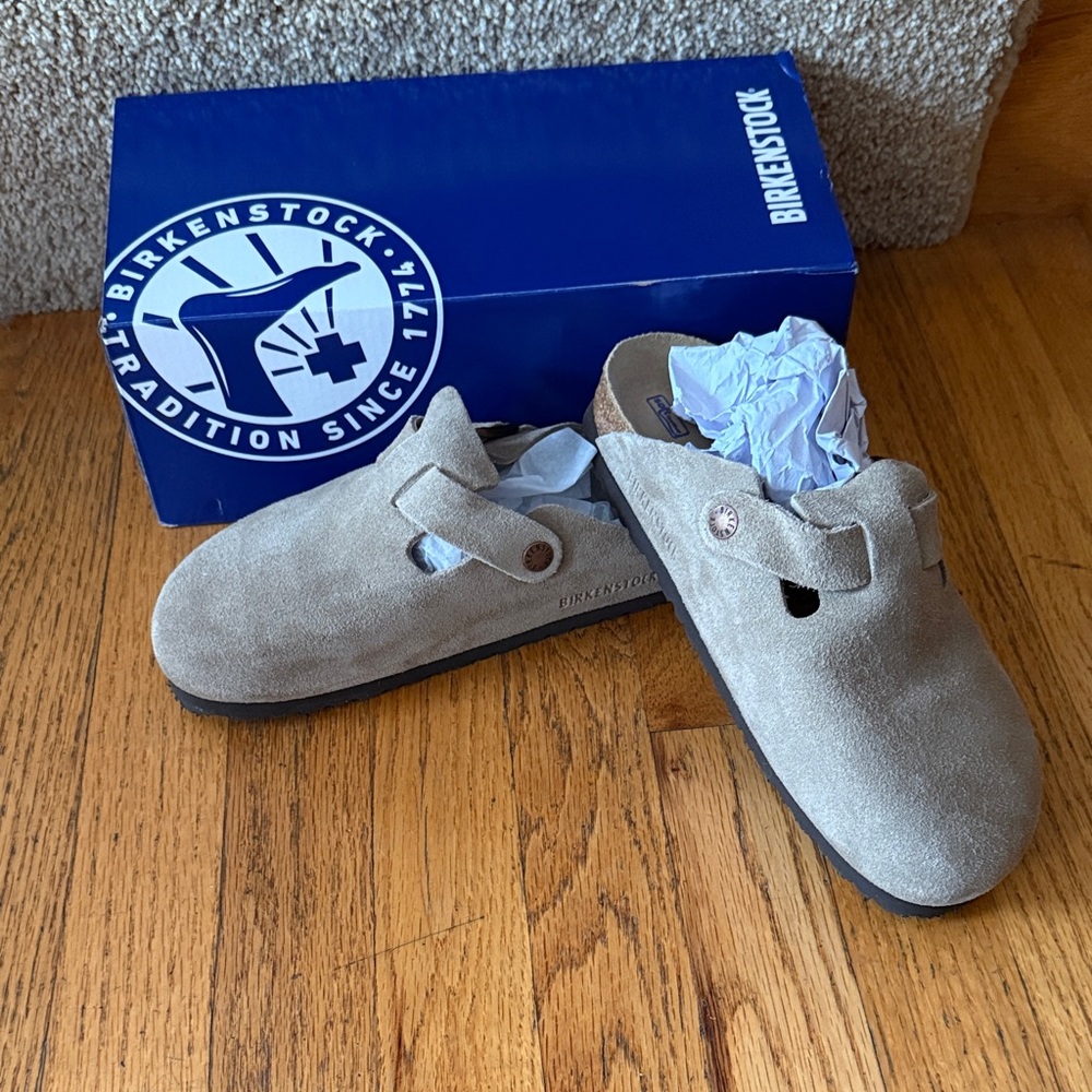 Birkenstock Boston Clog Taupe new in box